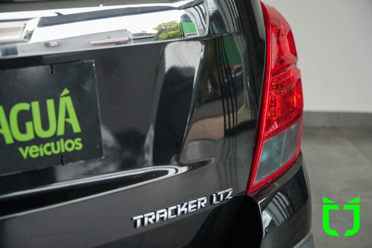 Chevrolet Tracker 1.8 16V 4P FLEX LTZ AUTOMÁTICO 2014 Preto - foto 8