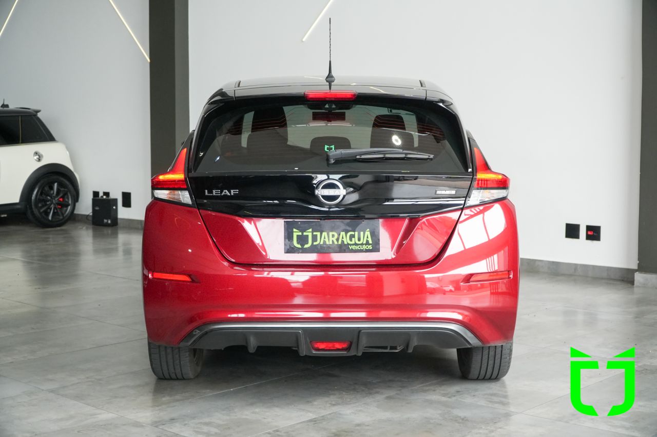 Nissan Leaf B12P 4P 40 ELÉTRICO 2023 Vermelho - foto 5