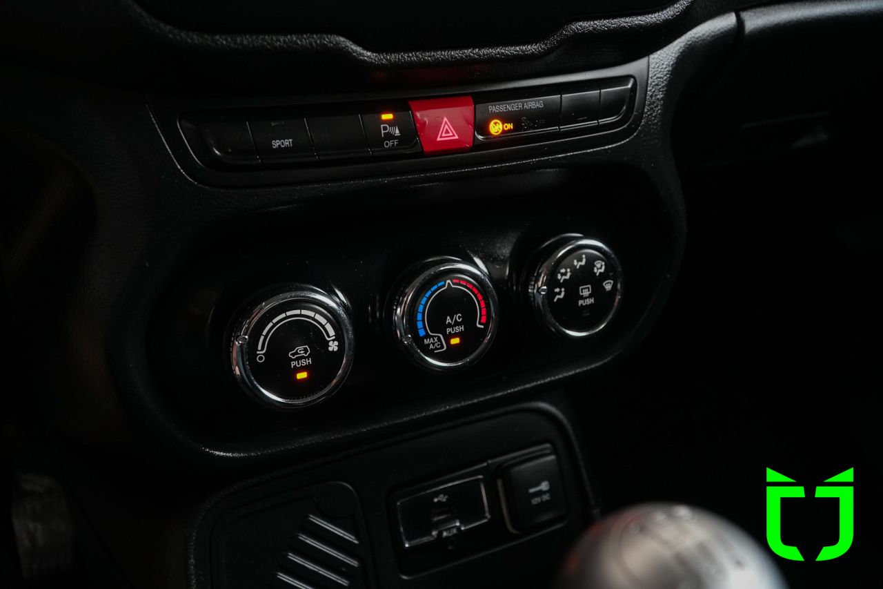 Jeep Renegade 1.8 16V 4P FLEX SPORT 2018 Prata - foto 11