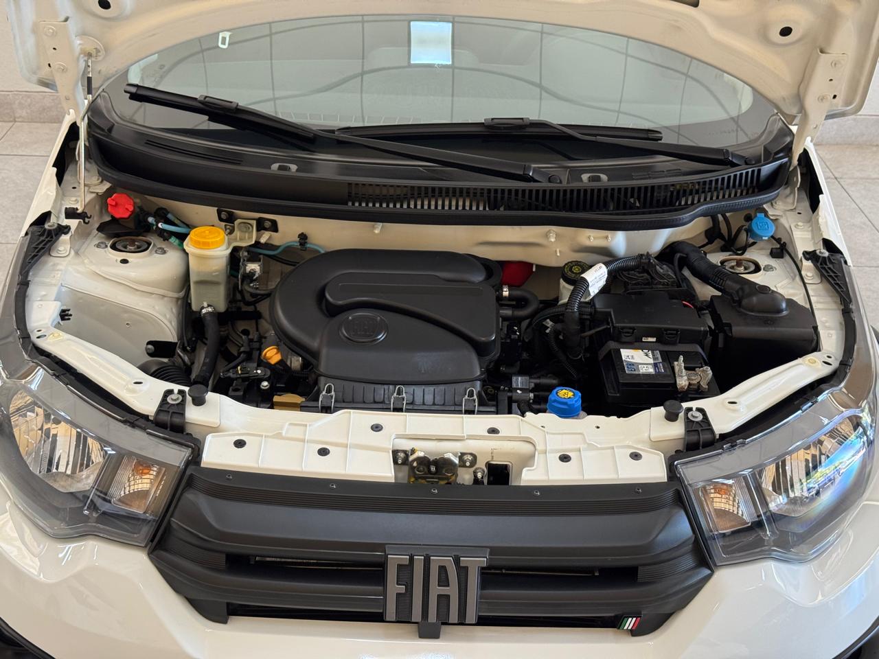 Fiat Mobi 1.0 4p Flex Evo Trekking Branco 2022 - Ayrton Automóveis