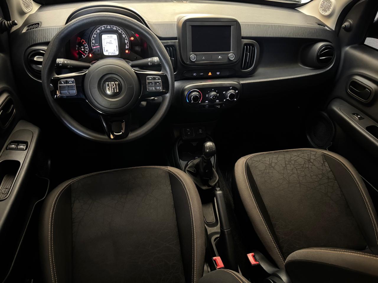 Fiat Mobi 1.0 4p Flex Evo Trekking Branco 2022 - Ayrton Automóveis