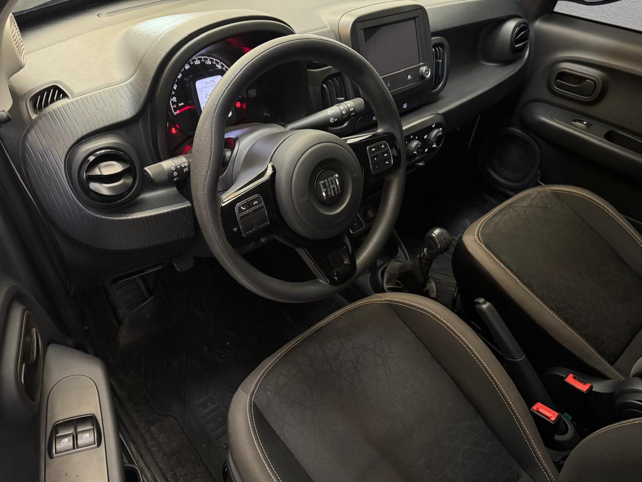 Fiat Mobi 1.0 4p Flex Evo Trekking Branco 2022 - Ayrton Automóveis