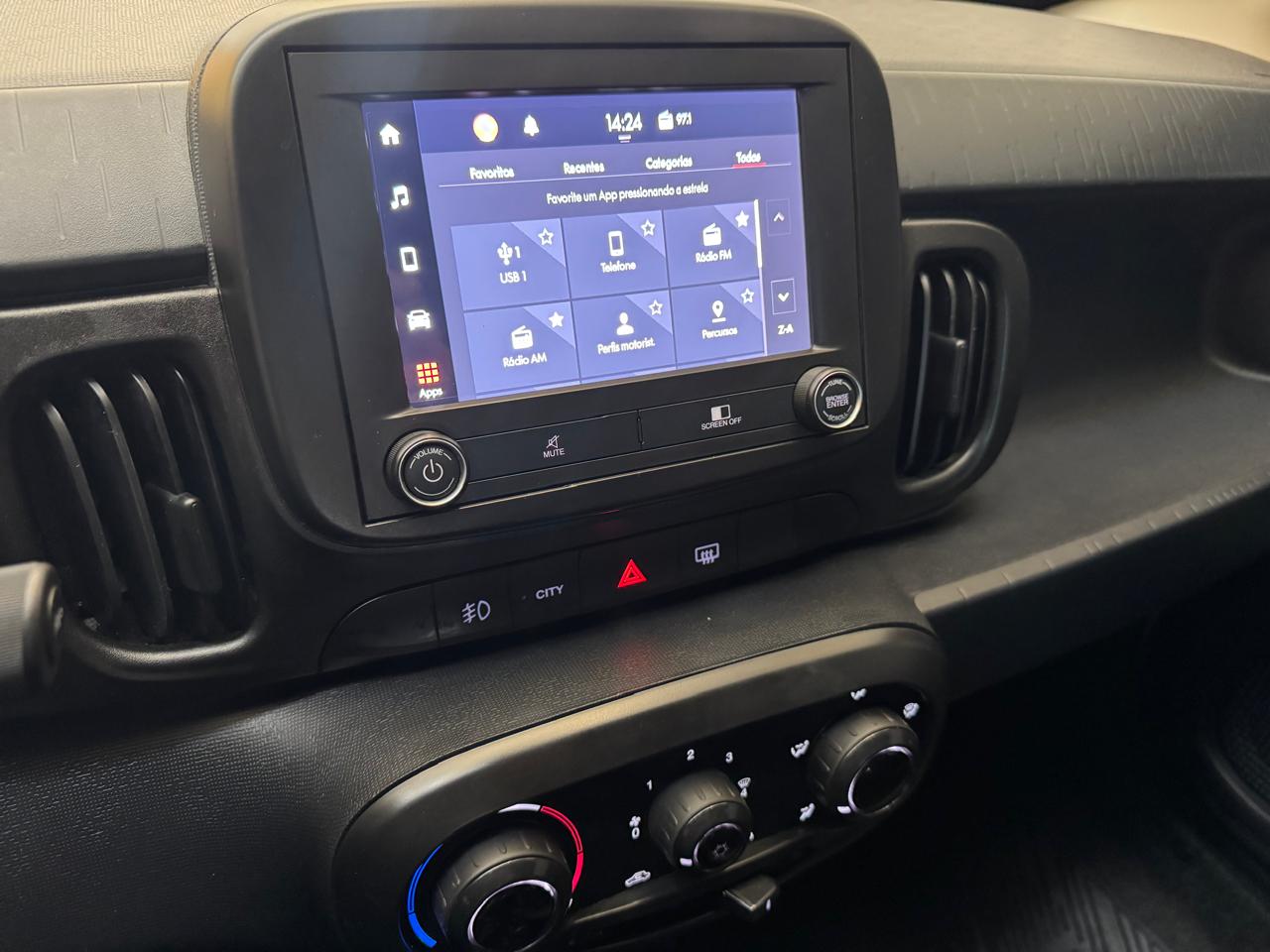 Fiat Mobi 1.0 4p Flex Evo Trekking Branco 2022 - Ayrton Automóveis