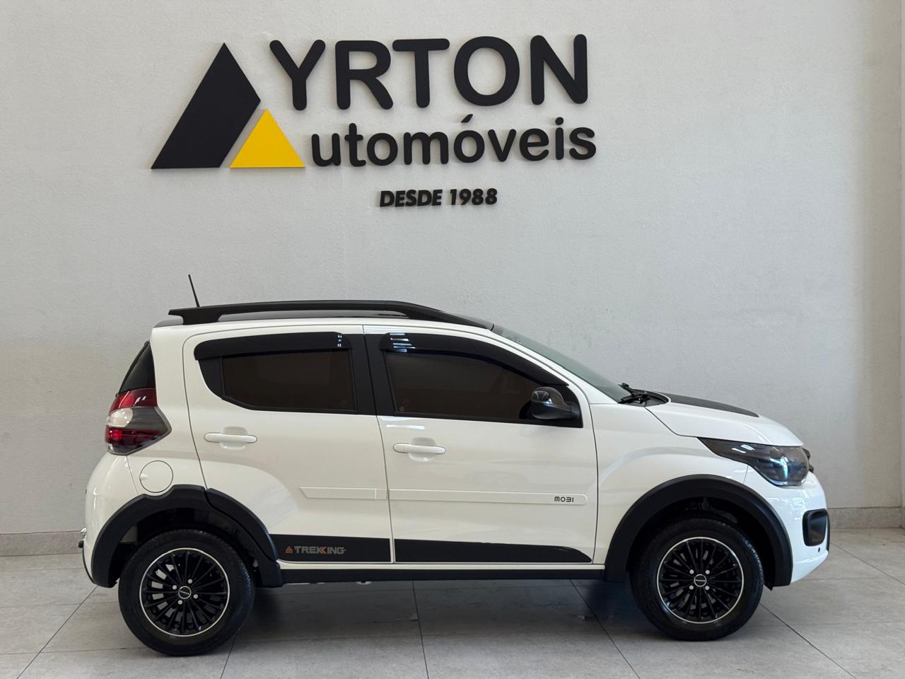 Fiat Mobi 1.0 4p Flex Evo Trekking Branco 2022 - Ayrton Automóveis