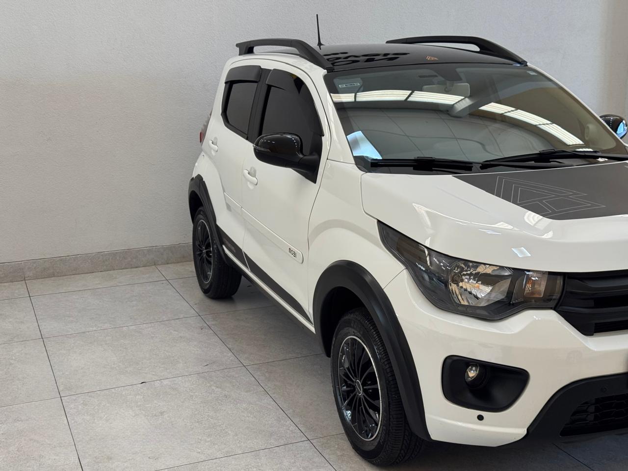 Fiat Mobi 1.0 4p Flex Evo Trekking Branco 2022 - Ayrton Automóveis