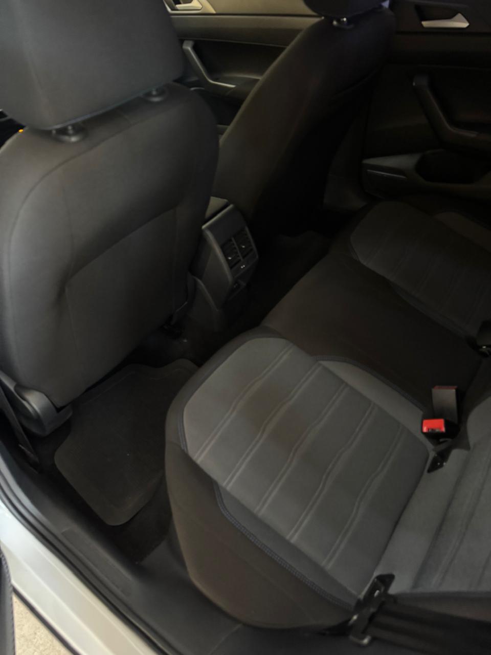 Volkswagen Nivus 1.0 4p Flex 200 Tsi Comfortline Turbo Automático Branco 2023 - Ayrton Automóveis