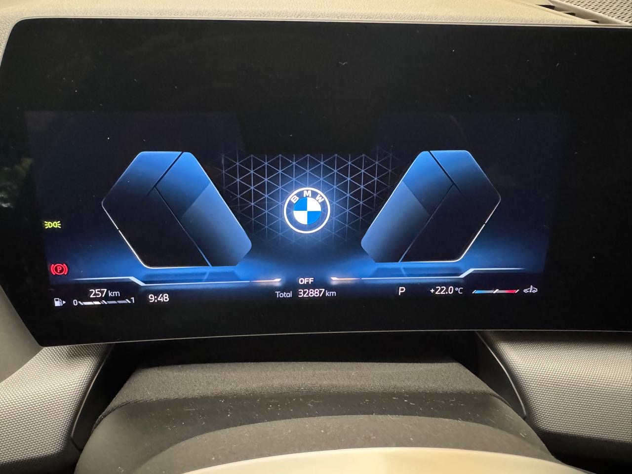 Bmw X1 1.5 12v Sdrive18i Gp Steptronic Turbo Automático Prata 2023 - Ayrton Automóveis