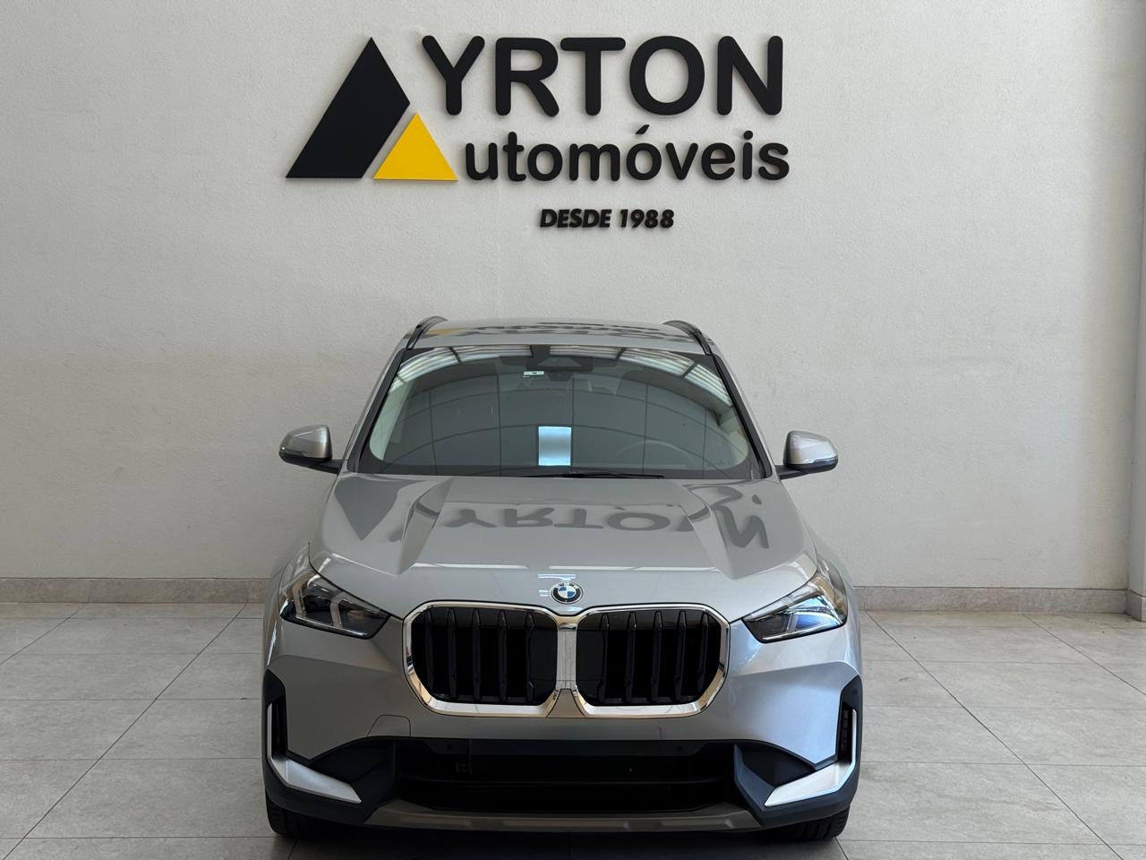 Bmw X1 1.5 12v Sdrive18i Gp Steptronic Turbo Automático Prata 2023 - Ayrton Automóveis
