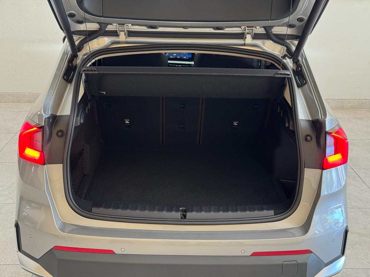 Bmw X1 1.5 12v Sdrive18i Gp Steptronic Turbo Automático Prata 2023 - Ayrton Automóveis