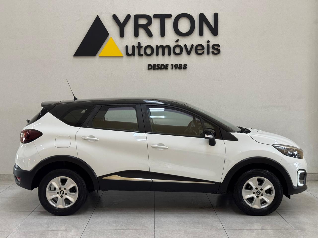 Renault Captur 1.6 16v 4p Flex Sce Life X-tronic Cvt Branco 2019 - Ayrton Automóveis