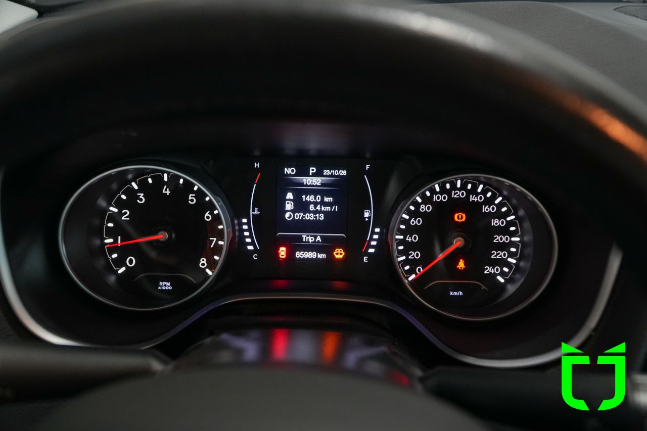 Jeep Compass 2.0 16V 4P FLEX SPORT 4X4 AUTOMÁTICO 2018 Preto - foto 10