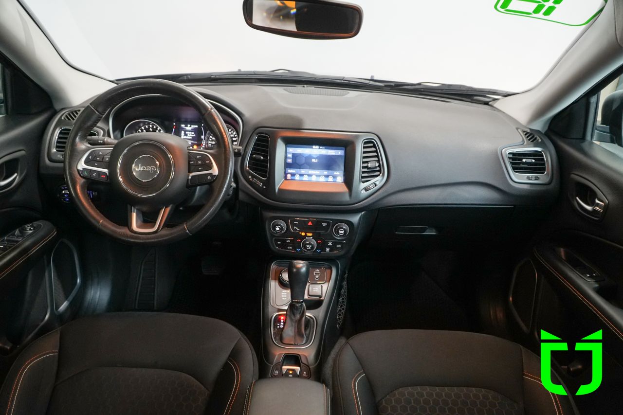 Jeep Compass 2.0 16V 4P FLEX SPORT 4X4 AUTOMÁTICO 2018 Preto - foto 9