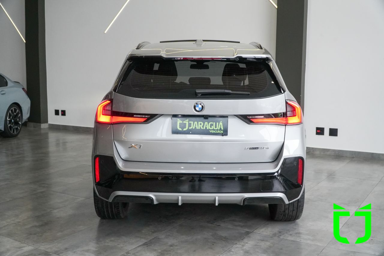 Bmw X1 2.0 16V 4P TURBO SDRIVE20I M SPORT STEPTRONIC AUTOMÁTICO 2024 Prata - foto 5