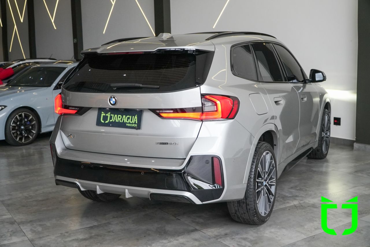 Bmw X1 2.0 16V 4P TURBO SDRIVE20I M SPORT STEPTRONIC AUTOMÁTICO 2024 Prata - foto 6