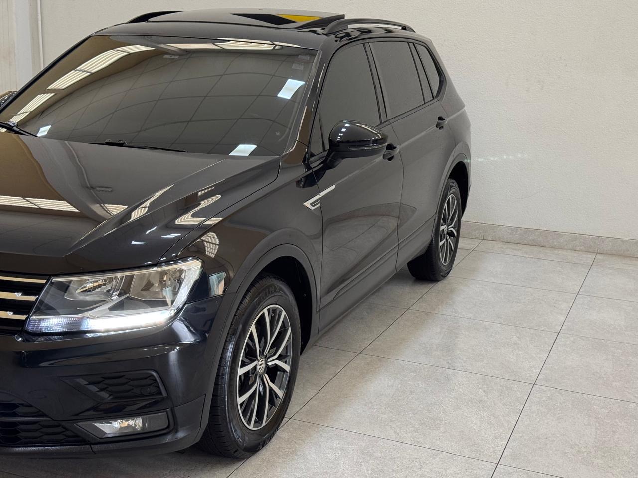Volkswagen Tiguan 1.4 250 Tsi Total Flex Allspace Turbo Automático Tiptronic Preto 2018 - Ayrton Automóveis