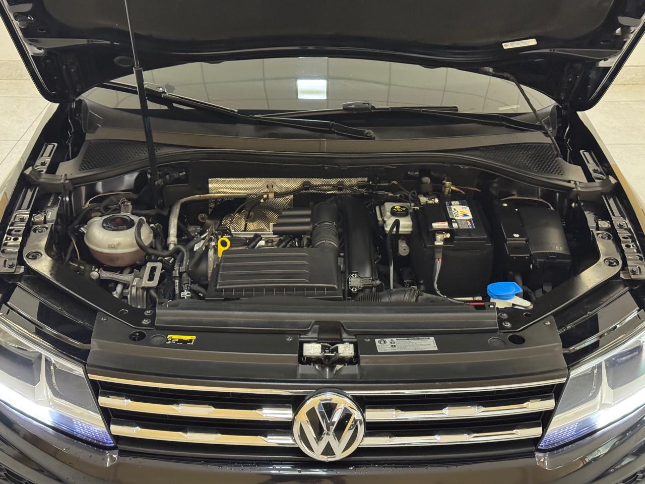 Volkswagen Tiguan 1.4 250 Tsi Total Flex Allspace Turbo Automático Tiptronic Preto 2018 - Ayrton Automóveis