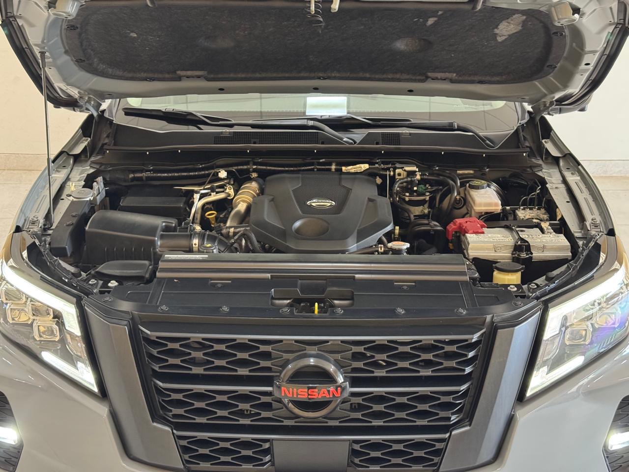 Nissan Frontier 2.3 16v Pro4x Cabine Dupla 4x4 Bi-turbo Diesel Automático Cinza 2023 - Ayrton Automóveis