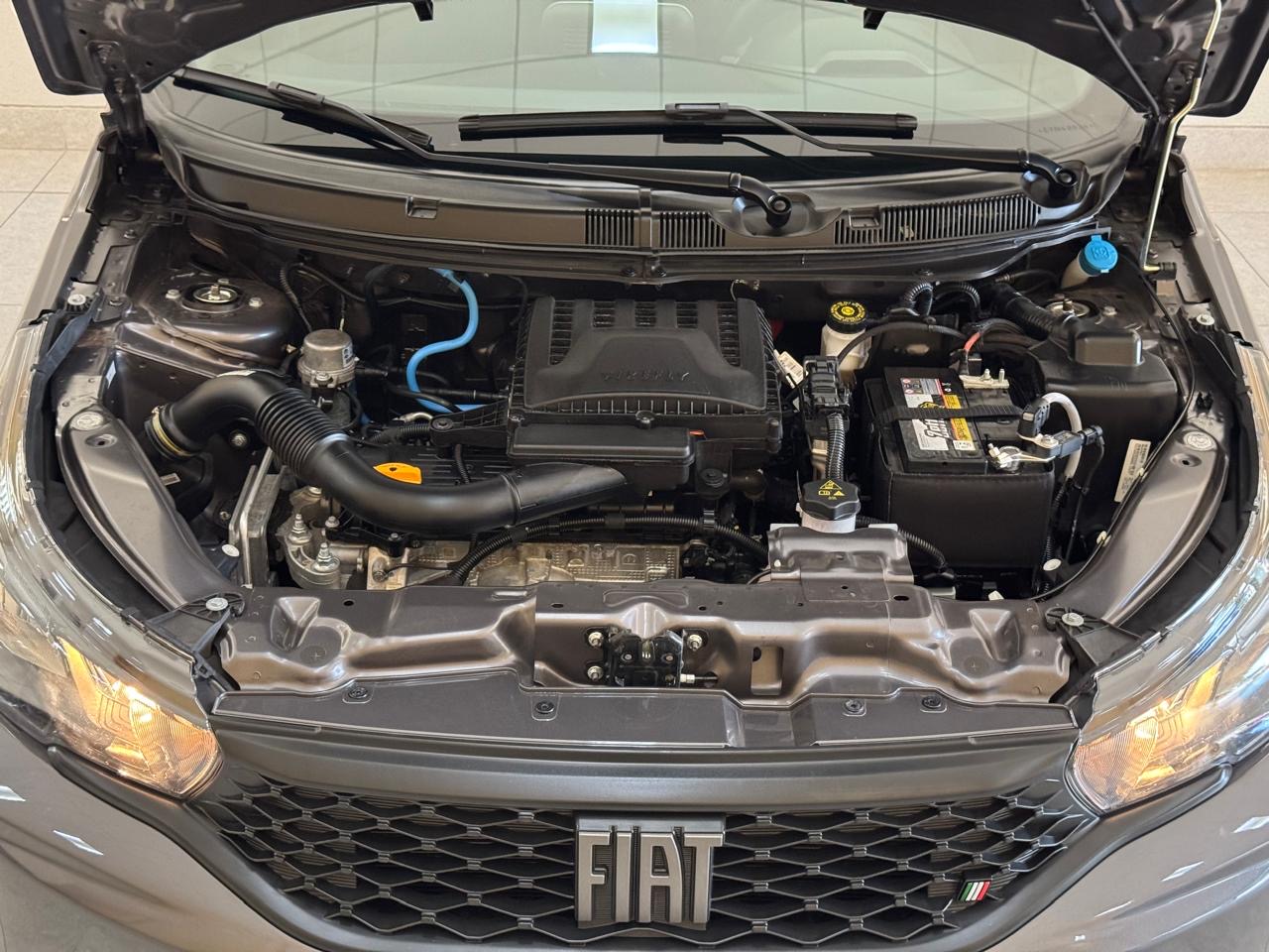 Fiat Argo 1.3 4p Flex Firefly Trekking Automático Cvt Cinza 2025 - Ayrton Automóveis