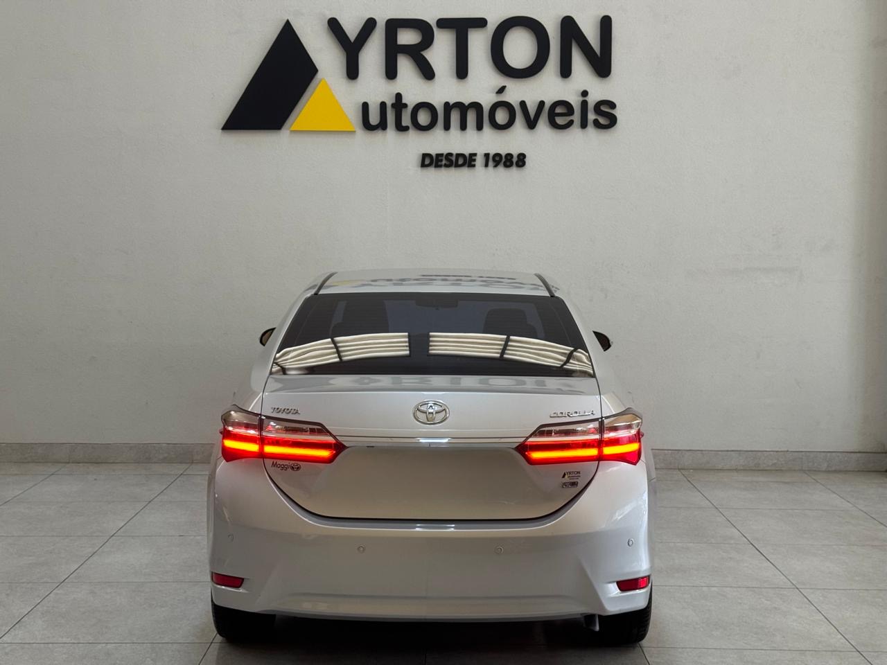 Toyota Corolla 1.8 16v 4p Gli Flex Upper Prata 2019 - Ayrton Automóveis