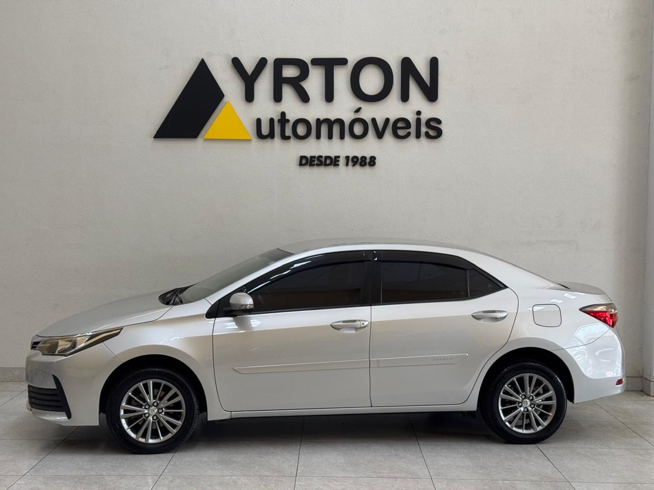 Toyota Corolla 1.8 16v 4p Gli Flex Upper Prata 2019 - Ayrton Automóveis