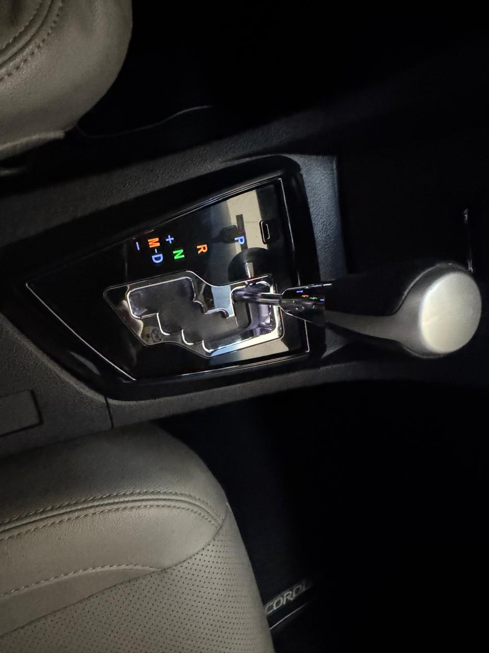 Toyota Corolla 1.8 16v 4p Gli Flex Upper Prata 2019 - Ayrton Automóveis